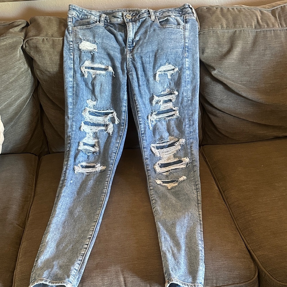 American Eagle Next level stretchDistressed Blue Women's Jeans 10 long